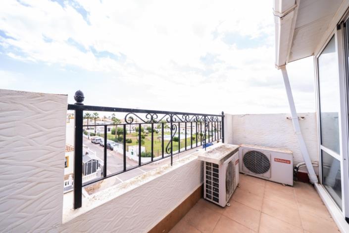 Image No.40-3 Bed Villa for sale