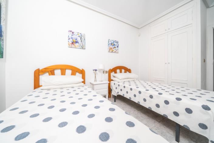 Image No.22-2 Bed Apartment for sale