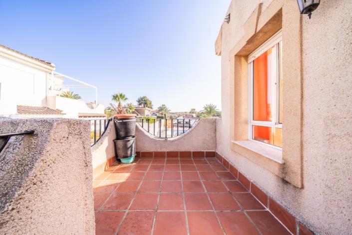 Image No.29-4 Bed Villa for sale