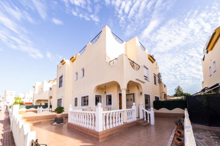 Image No.3-Quad de 3 chambres à vendre à La Marina