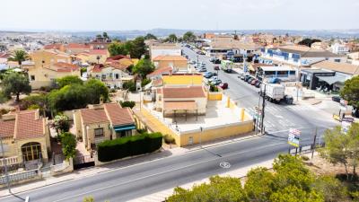 Detached-Property--for-Sale-in-La-Marina--3---Portals-