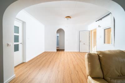 Detached-Property--for-Sale-in-La-Marina--14---Portals-
