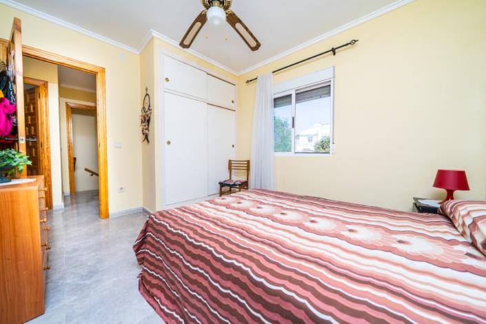 Image No.26-5 Bed Villa for sale