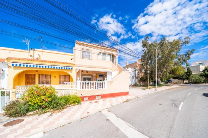 Image No.5-Maison de ville de 3 chambres à vendre à La Marina