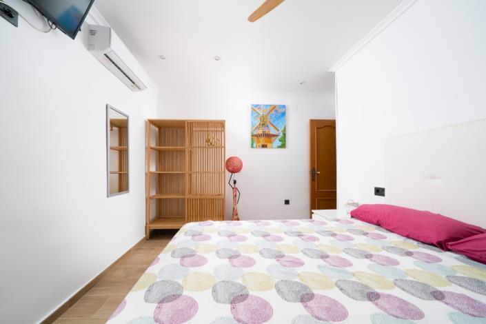 Image No.27-4 Bed Villa for sale