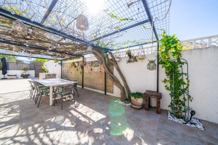 Image No.45-4 Bed Villa for sale