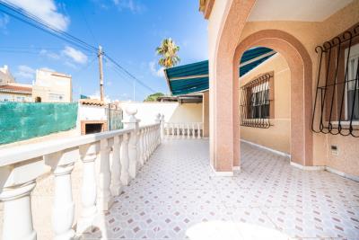Detached-Villa-for-sale-in-Costa-Blanca--5---Canva-