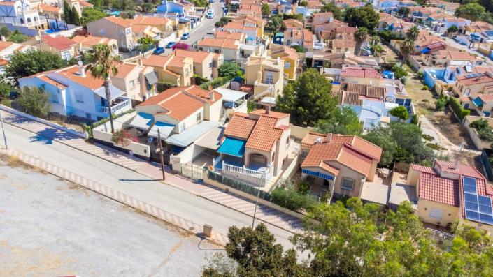 Image No.32-2 Bed Villa for sale