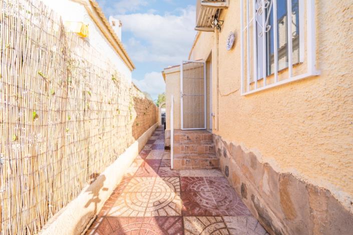 Image No.44-3 Bed Villa for sale