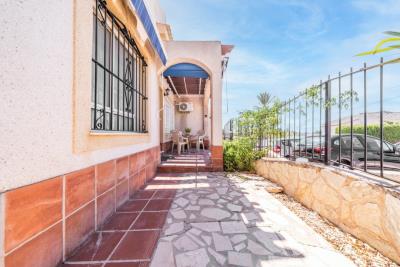 House-for-sale-in-La-Marina--6---Portals-