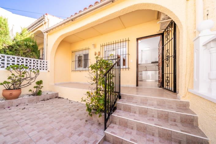 Image No.5-Maison de ville de 1 chambre à vendre à La Marina