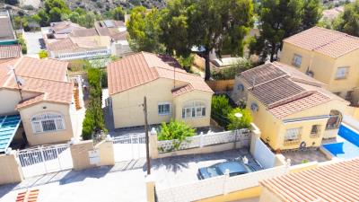 Detached-Property-for-sale-in-La-Marina---1---Portals-
