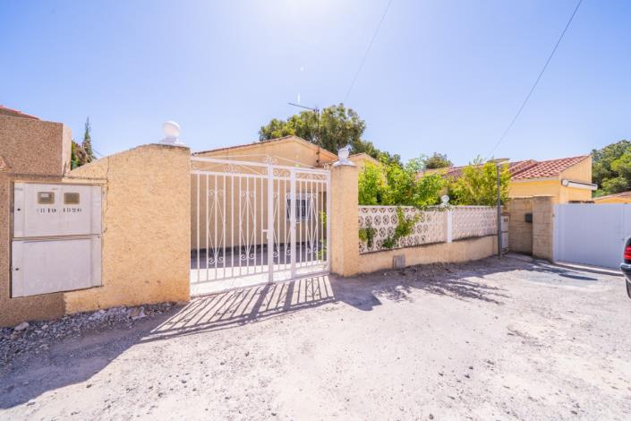 Image No.31-3 Bed Villa for sale