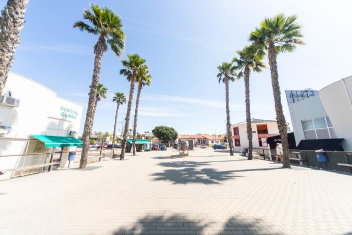 Image No.21-Commercial à vendre à La Marina