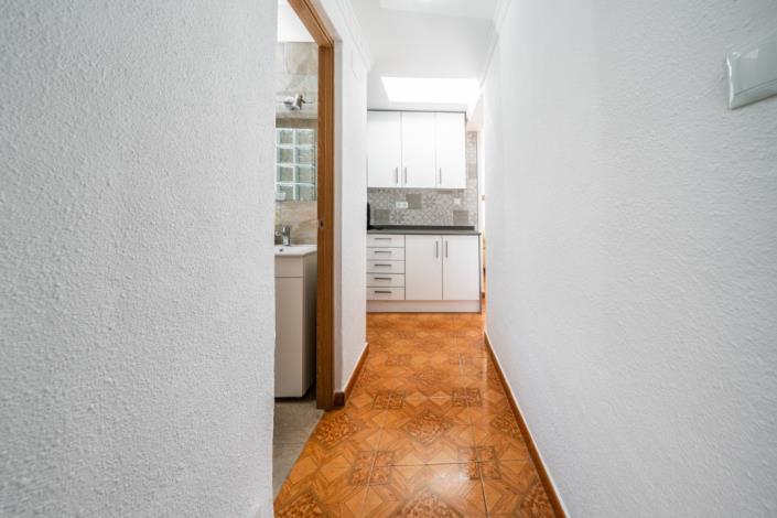 Image No.32-4 Bed Townhouse for sale