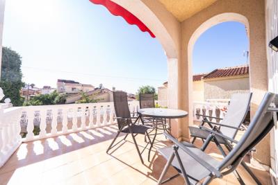 Detached-Property-for-sale-in-La-Marina--11---Portals-