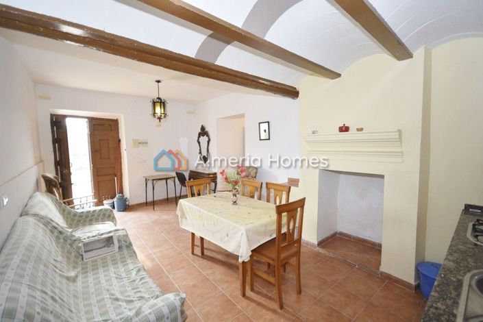 Image No.11-Maison de campagne de 6 chambres à vendre à Oria