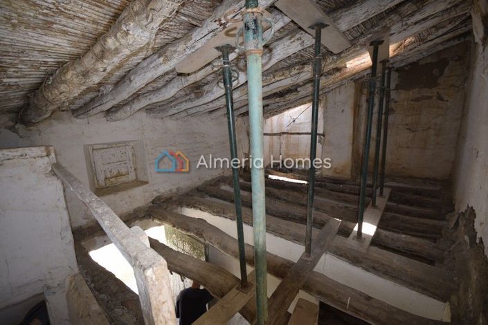 Image No.15-Maison de campagne de 10 chambres à vendre à Velez-Rubio