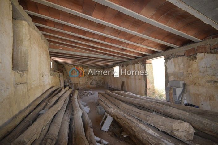 Image No.18-Maison de campagne de 10 chambres à vendre à Velez-Rubio