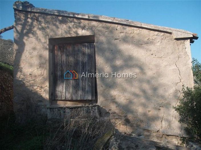Image No.12-Maison de campagne de 4 chambres à vendre à Lubrín
