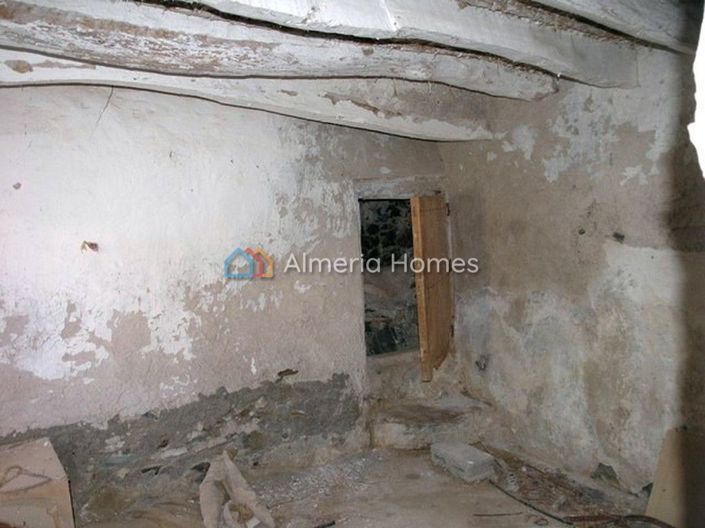 Image No.5-Maison de campagne de 4 chambres à vendre à Lubrín