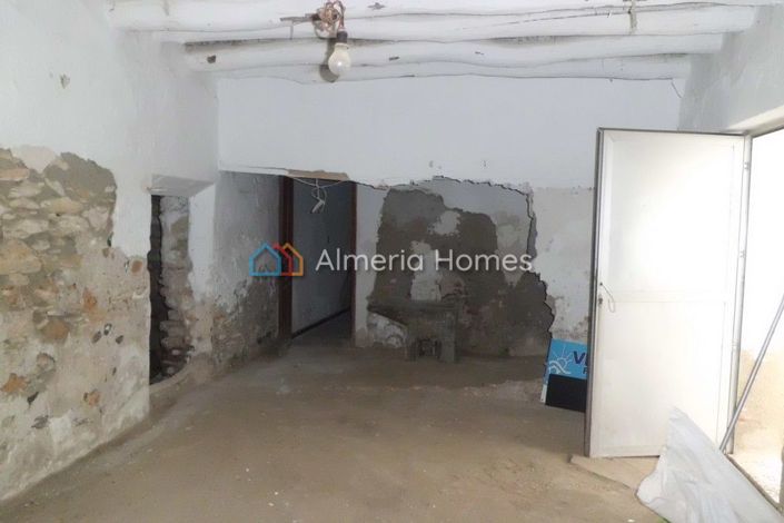 Image No.7-Maison de village de 9 chambres à vendre à Almeria