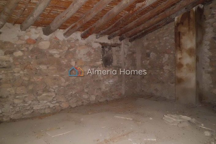 Image No.8-Maison de village de 9 chambres à vendre à Almeria