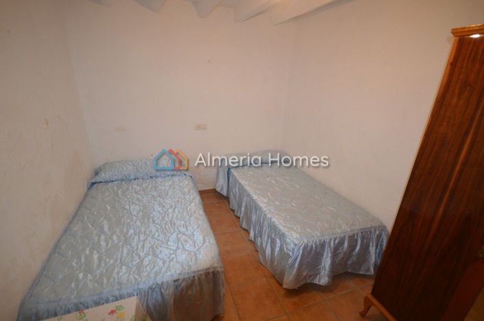 Image No.8-Maison de campagne de 4 chambres à vendre à La Alfoquia