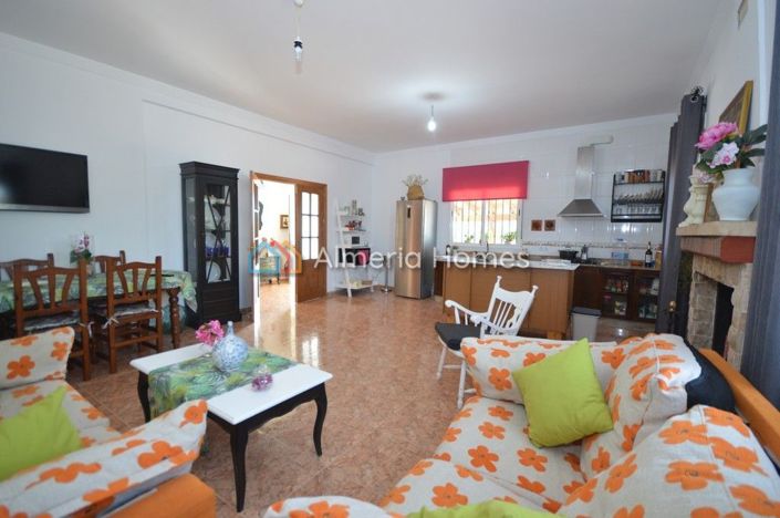 Image No.10-2 Bed Villa for sale