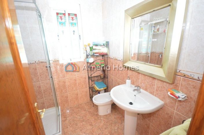 Image No.12-2 Bed Villa for sale