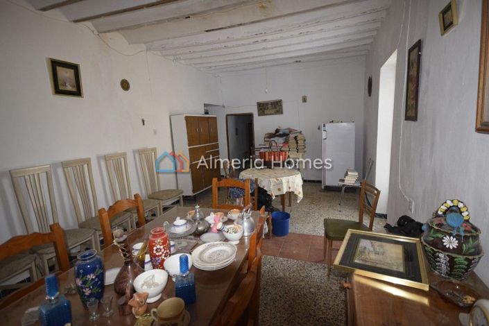 Image No.7-Maison de campagne de 4 chambres à vendre à Oria