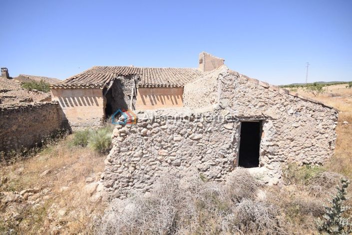 Image No.4-Maison de campagne à vendre à Oria