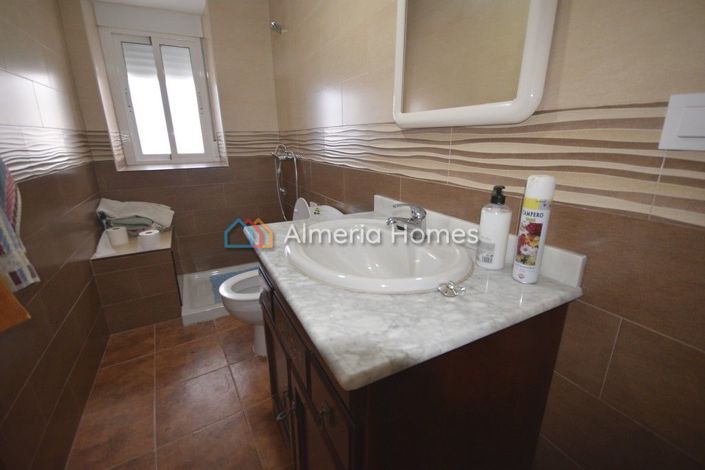 Image No.4-Maison de campagne de 4 chambres à vendre à Almeria