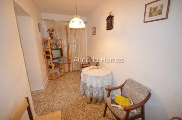 Image No.3-6 Bed Village House for sale