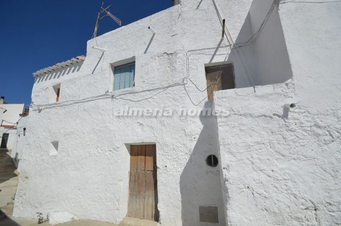 Image No.2-Maison de village de 2 chambres à vendre à Almeria