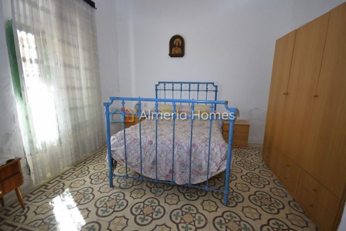 Image No.3-Maison de ville de 4 chambres à vendre à Cantoria