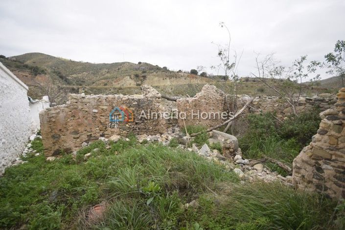 Image No.11-Maison de campagne de 4 chambres à vendre à Arboleas