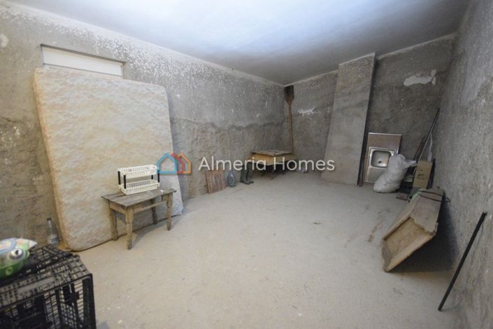 Image No.12-Maison de campagne de 6 chambres à vendre à Arboleas