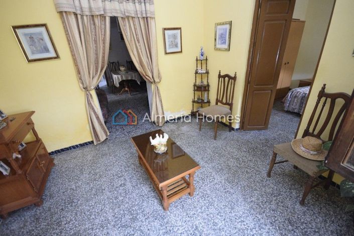 Image No.4-Maison de campagne de 6 chambres à vendre à Arboleas