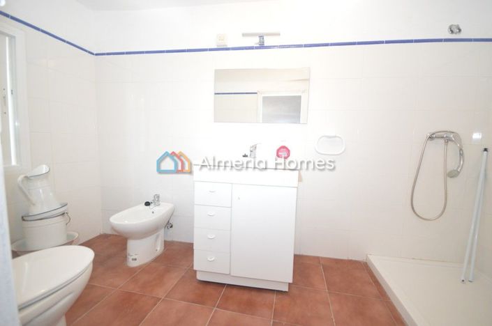 Image No.7-Maison de ville de 6 chambres à vendre à Partaloa