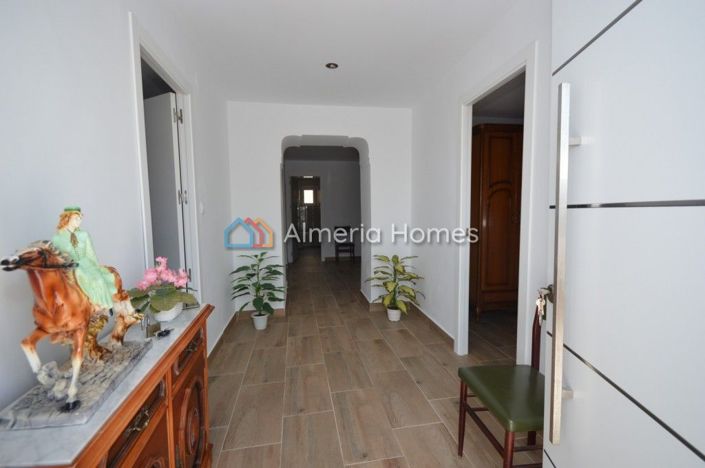 Image No.5-Maison de ville de 4 chambres à vendre à Oria