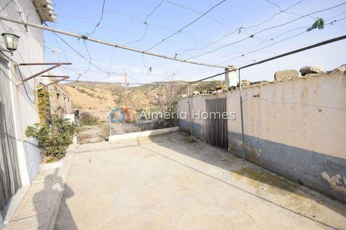 Image No.14-Maison de campagne de 4 chambres à vendre à Oria