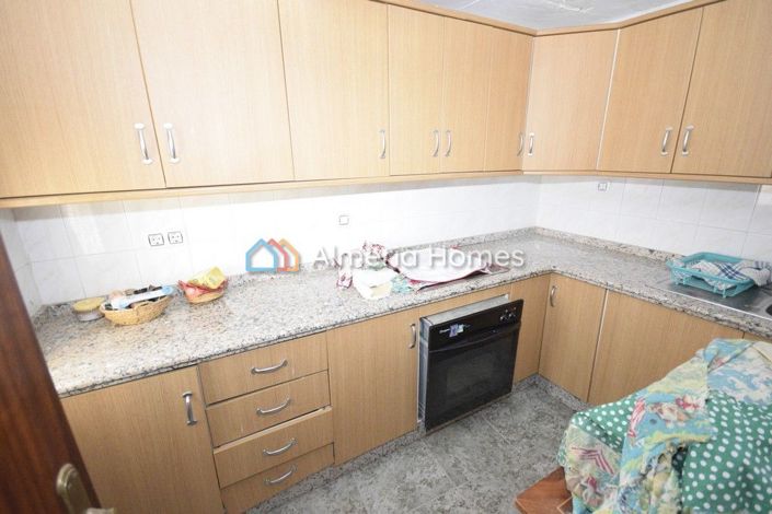 Image No.9-Maison de campagne de 4 chambres à vendre à Oria