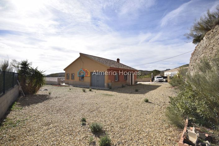 Image No.7-3 Bed Villa for sale