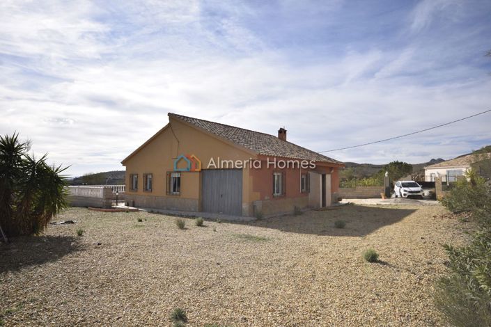 Image No.8-3 Bed Villa for sale