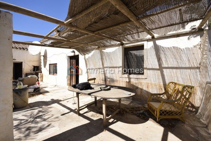 Image No.8-Maison de campagne de 4 chambres à vendre à Oria