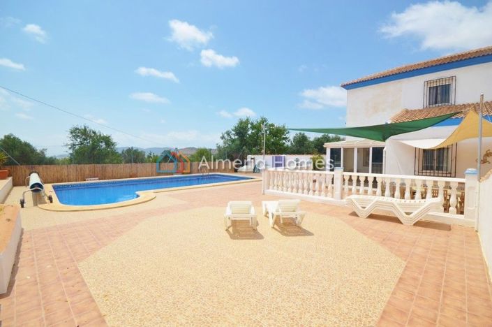 Image No.5-4 Bed Villa for sale