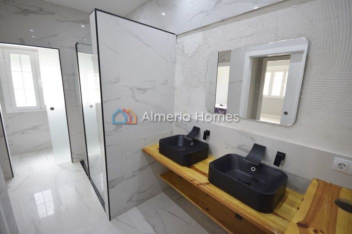 Image No.13-Villa de 4 chambres à vendre à Tíjola