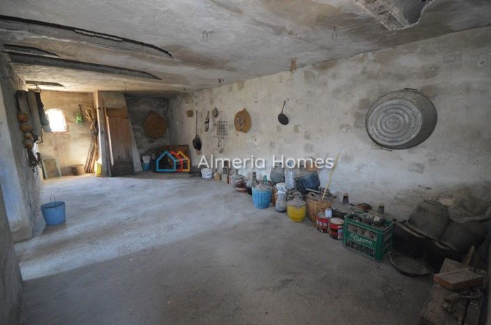 Image No.8-Maison de campagne de 4 chambres à vendre à Oria