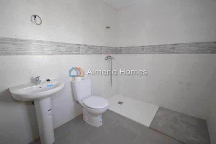 Image No.10-Maison de campagne de 5 chambres à vendre à Albox